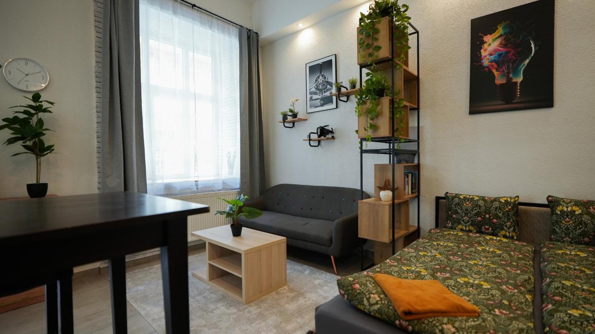 Instant Ruinbar Central Premium Apartment J Budapest Exterior photo